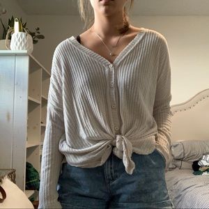 Ribbed Button-Front shirt.